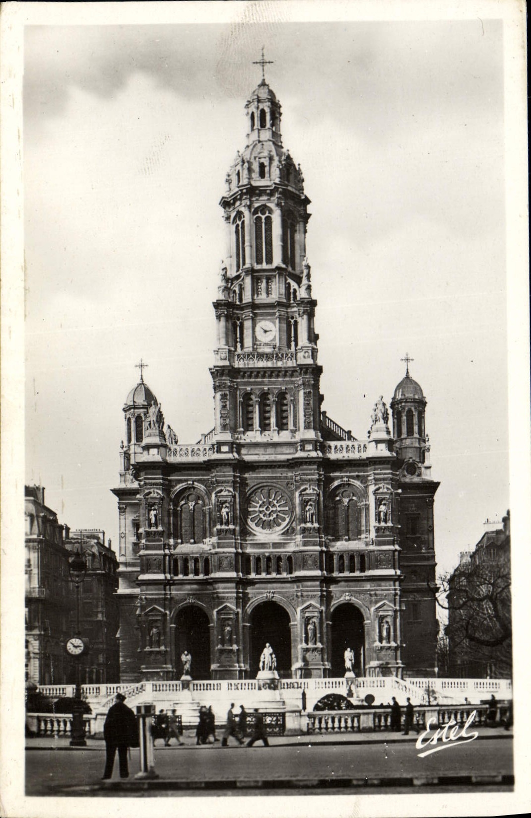 VINTAGE POSTCARD Paris Church Of the Trinity