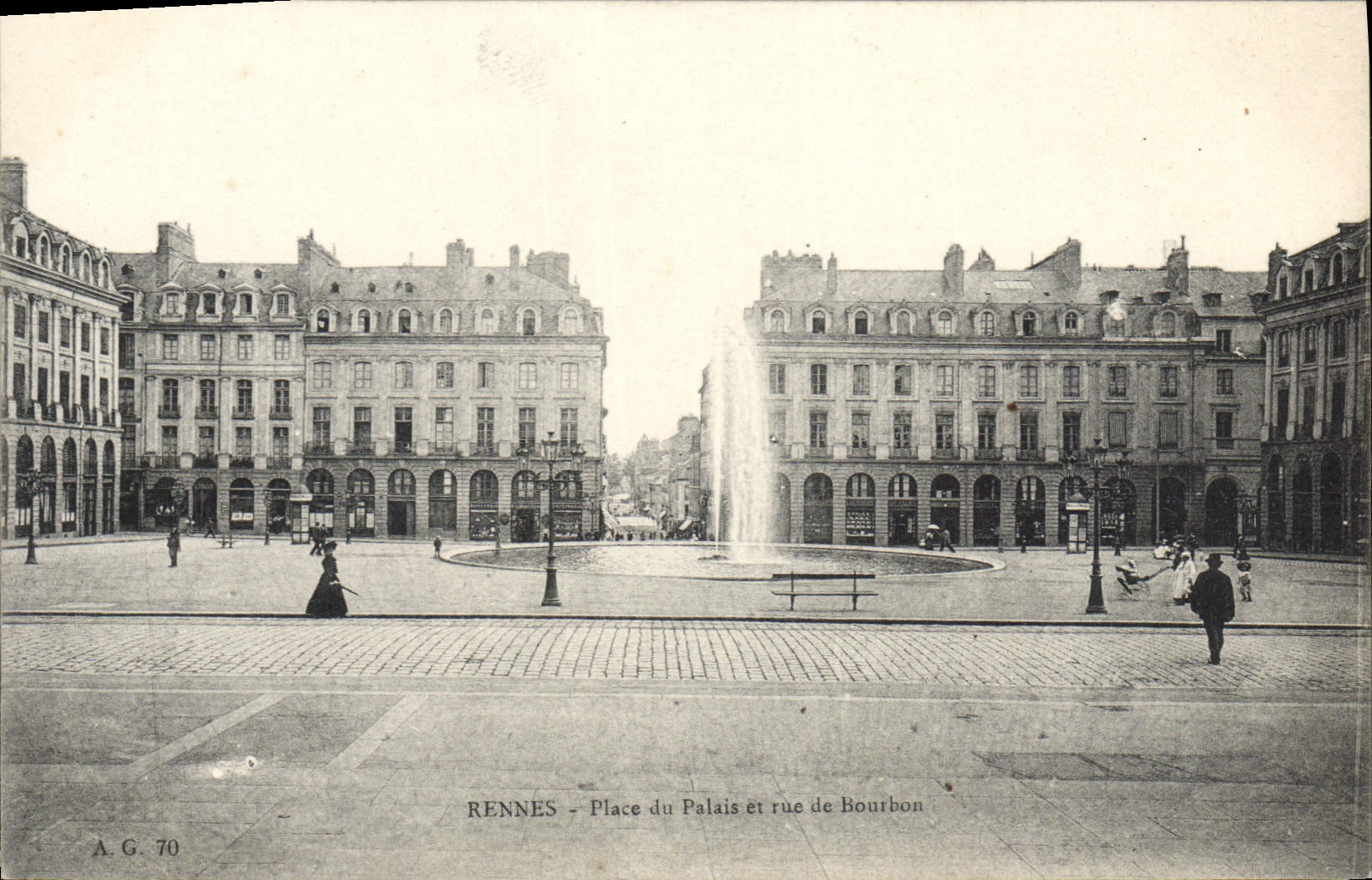 VINTAGE POSTCARD Rennes Places Palate And Street Of Bourbon