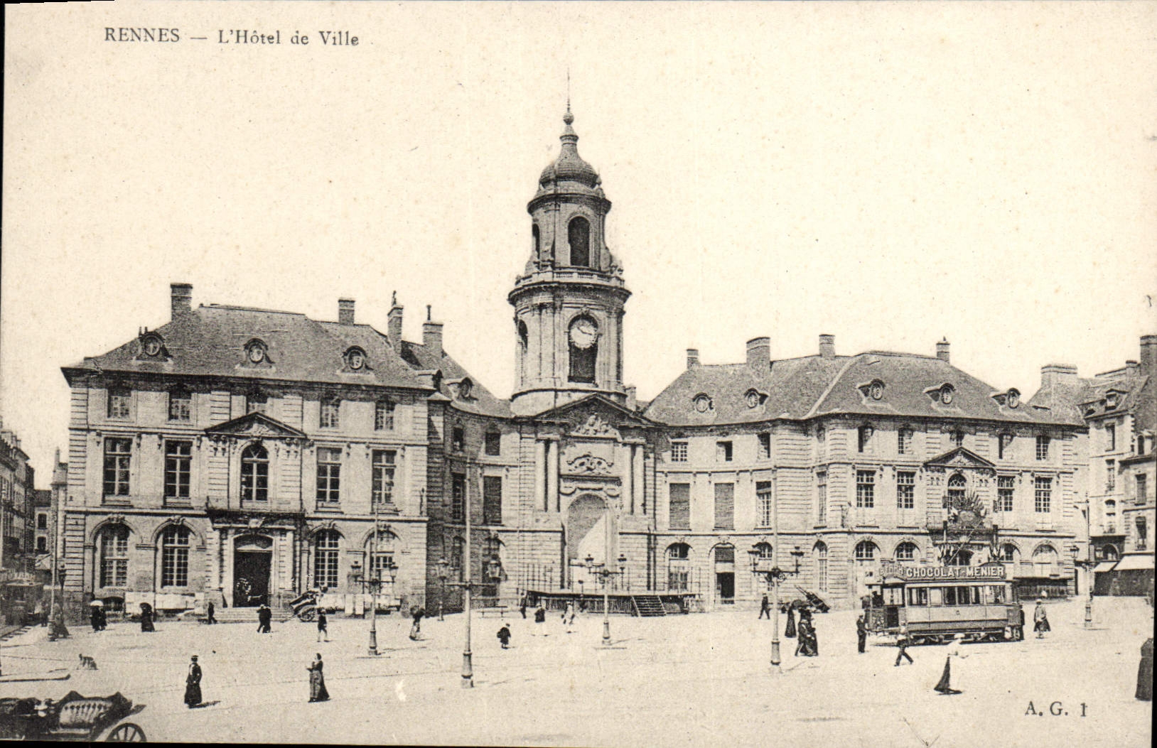 VINTAGE POSTCARD Rennes the Town hall Tram