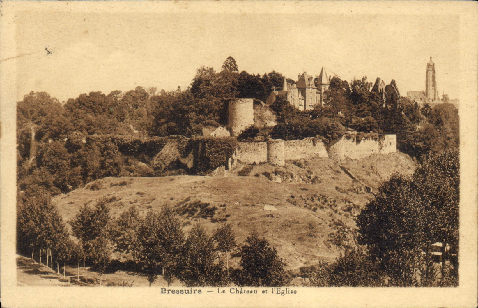 VINTAGE POSTCARD Bressuire the Castle And I' Eglise