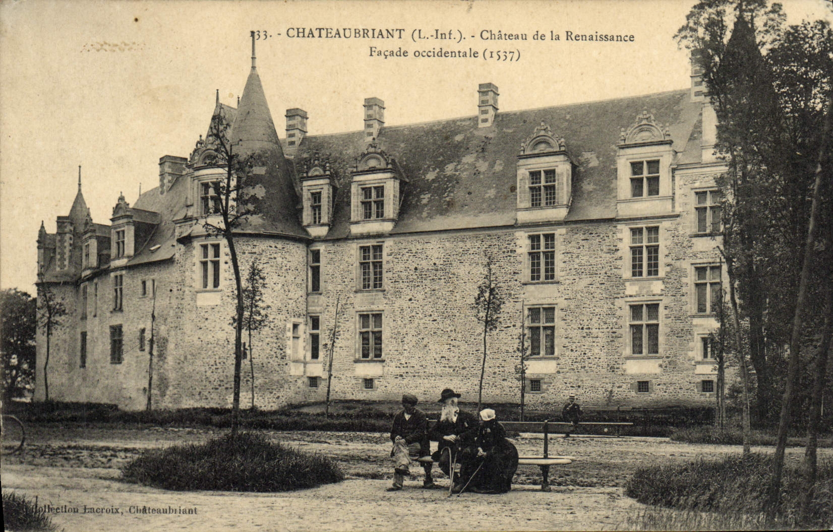 VINTAGE POSTCARD Chateaubriant Castle Of Reuaissance Western Frontage