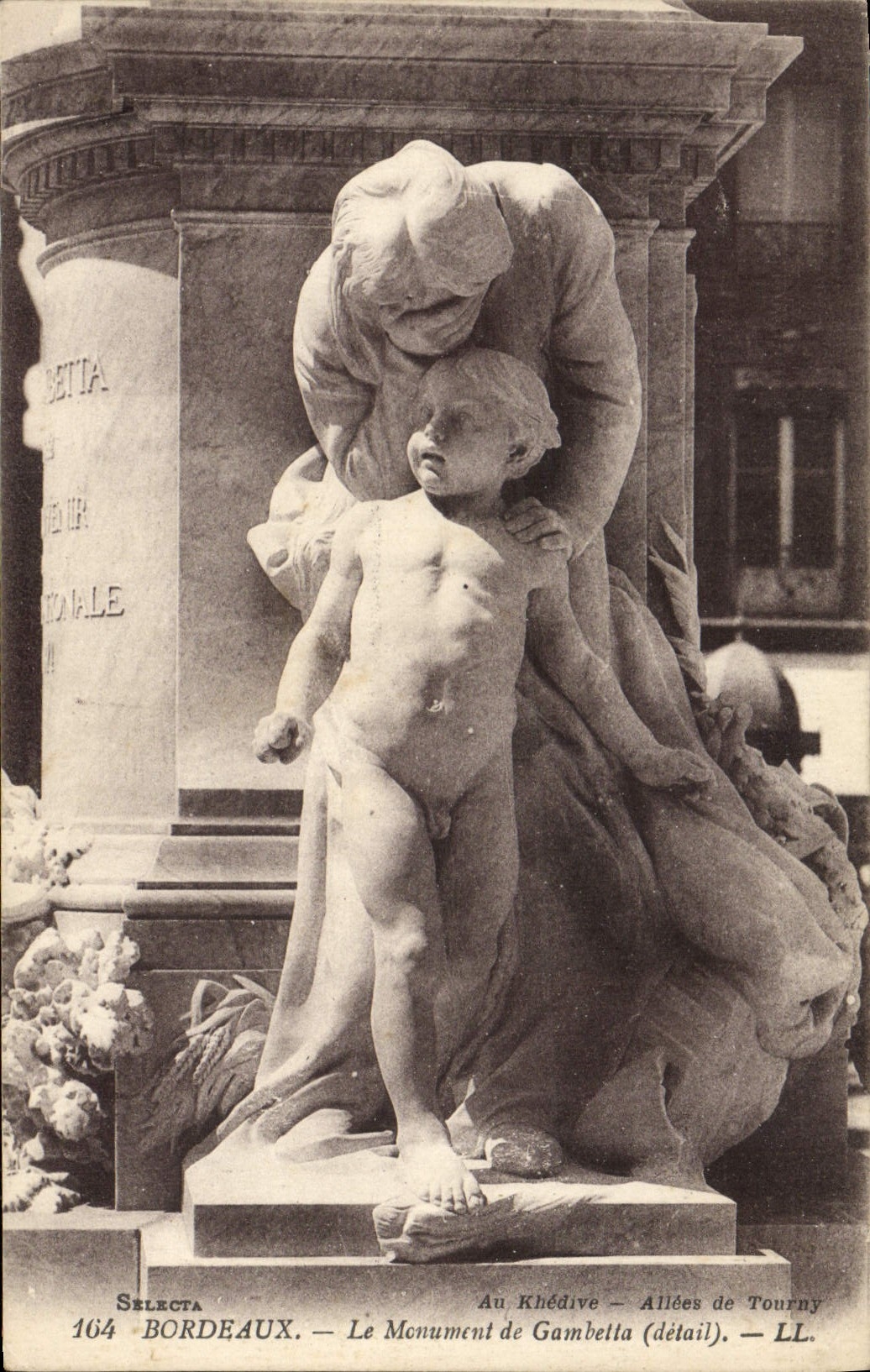 Burdeos de la POSTAL de la VENDIMIA el monumento De Gambetta