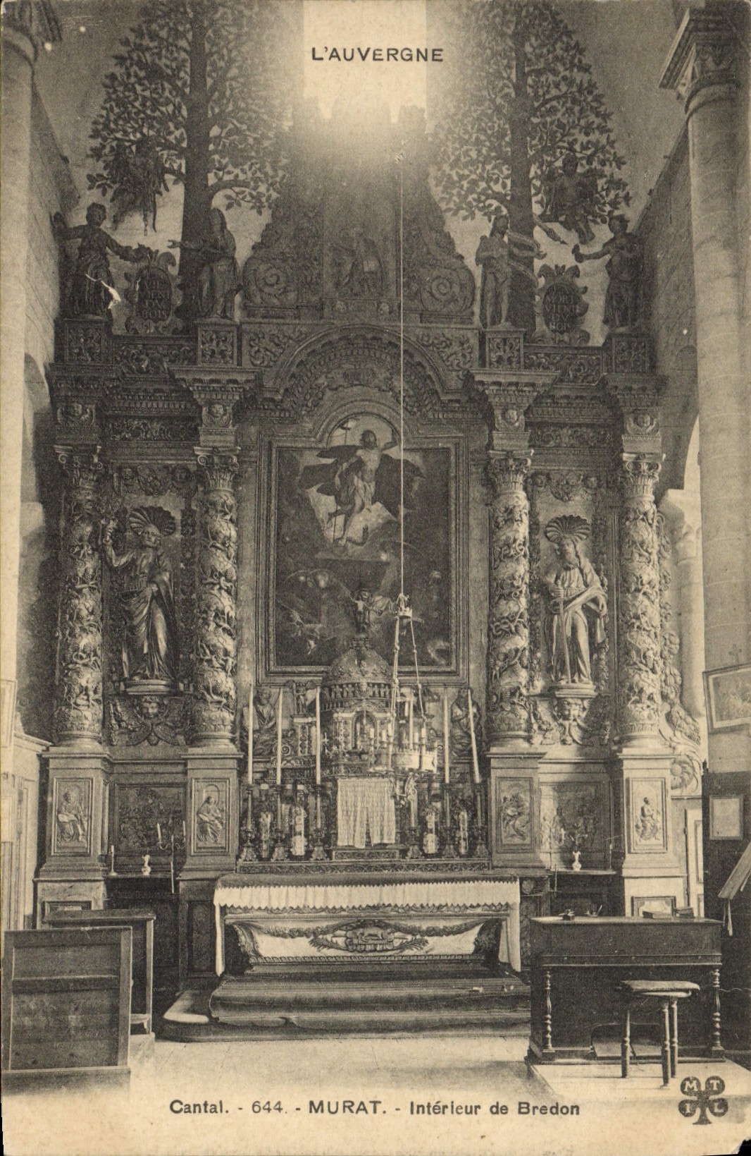 VINTAGE POSTCARD Interior Murat De Bredon