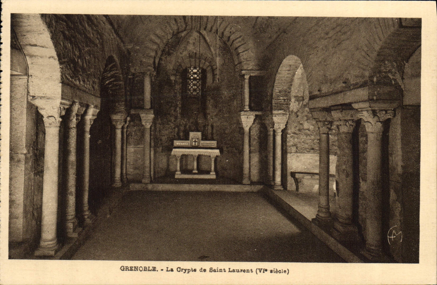 CPA Grenoble La Crypte De SAint Laurent