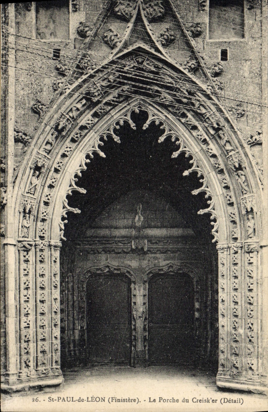 VINTAGE POSTCARD Holy pol. Of Leon the porch of Creisker Detail