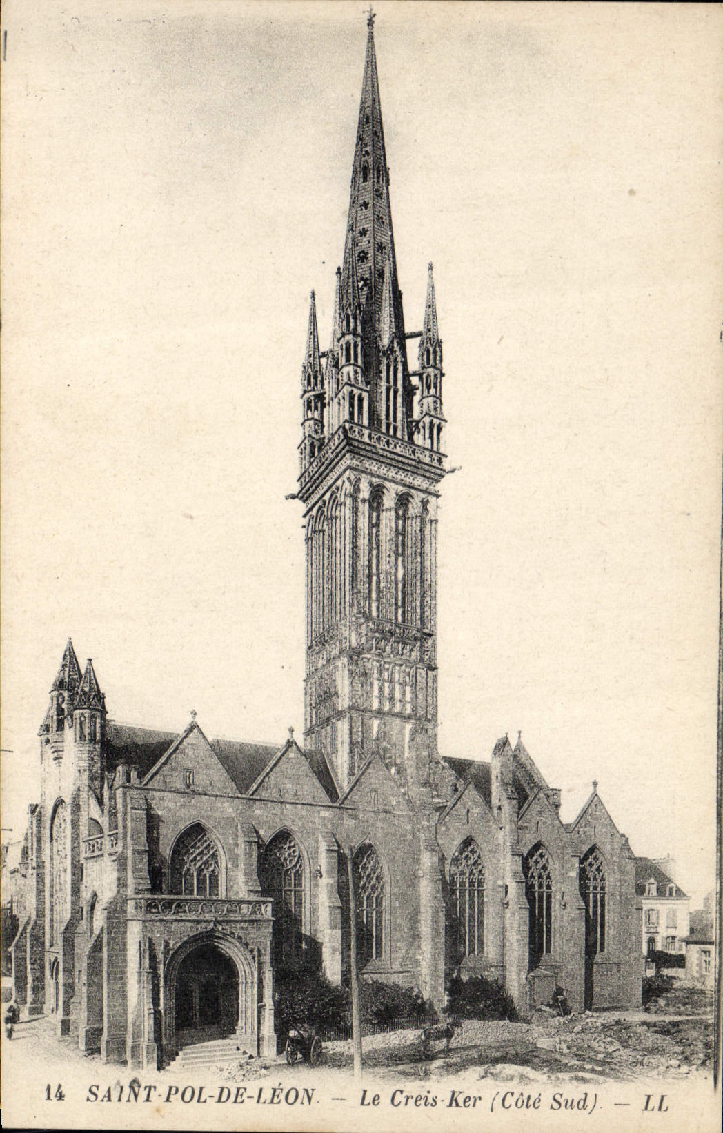 VINTAGE POSTCARD Holy pol. Of Leon Creis ker