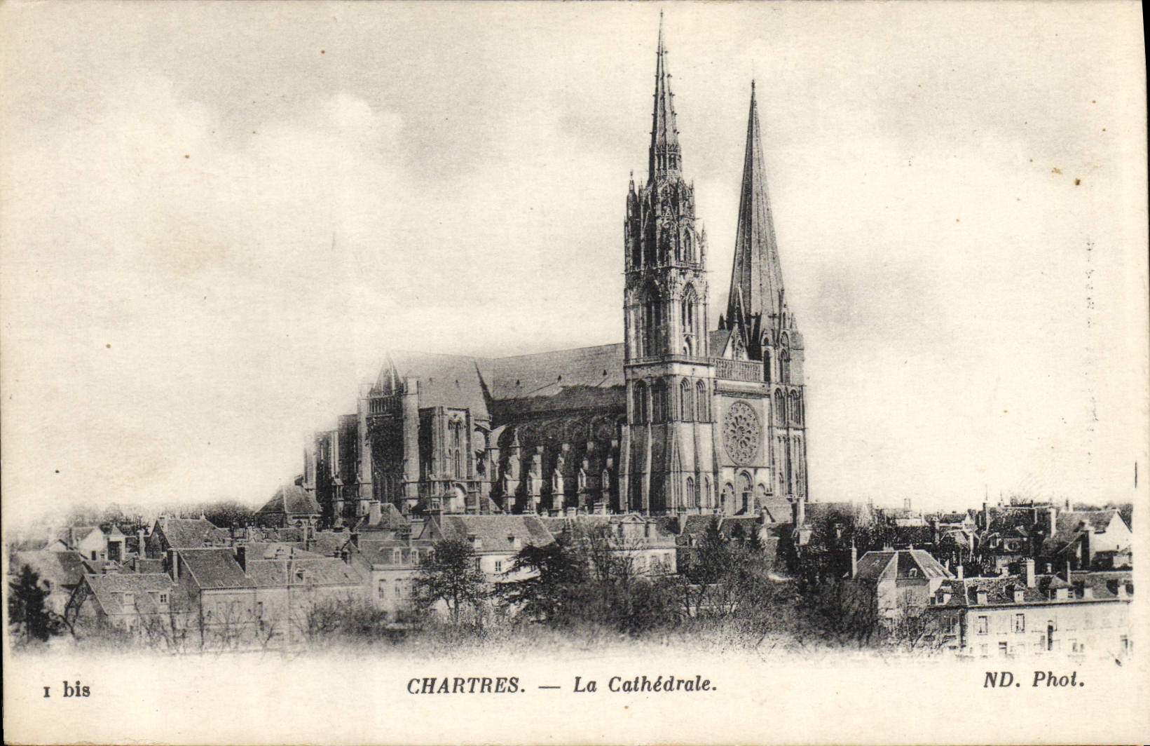POSTAL Chartres de la VENDIMIA la catedral