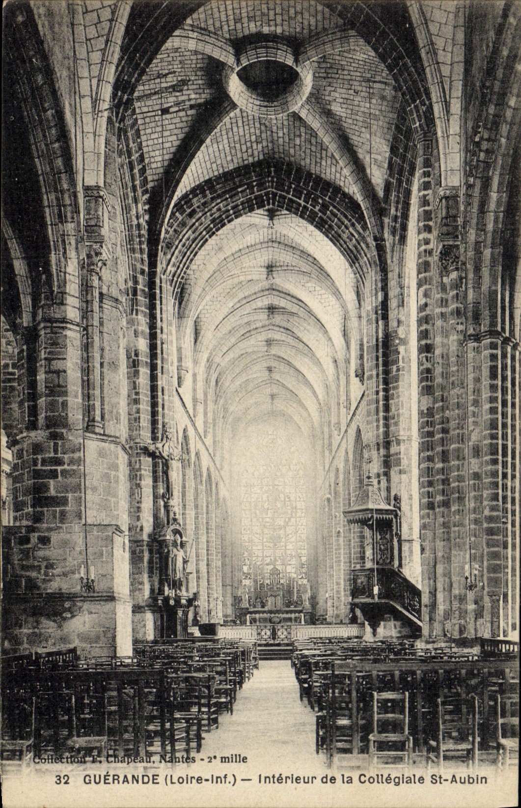 CPA Guerande L'Interieur de la Collegiale St Aubin