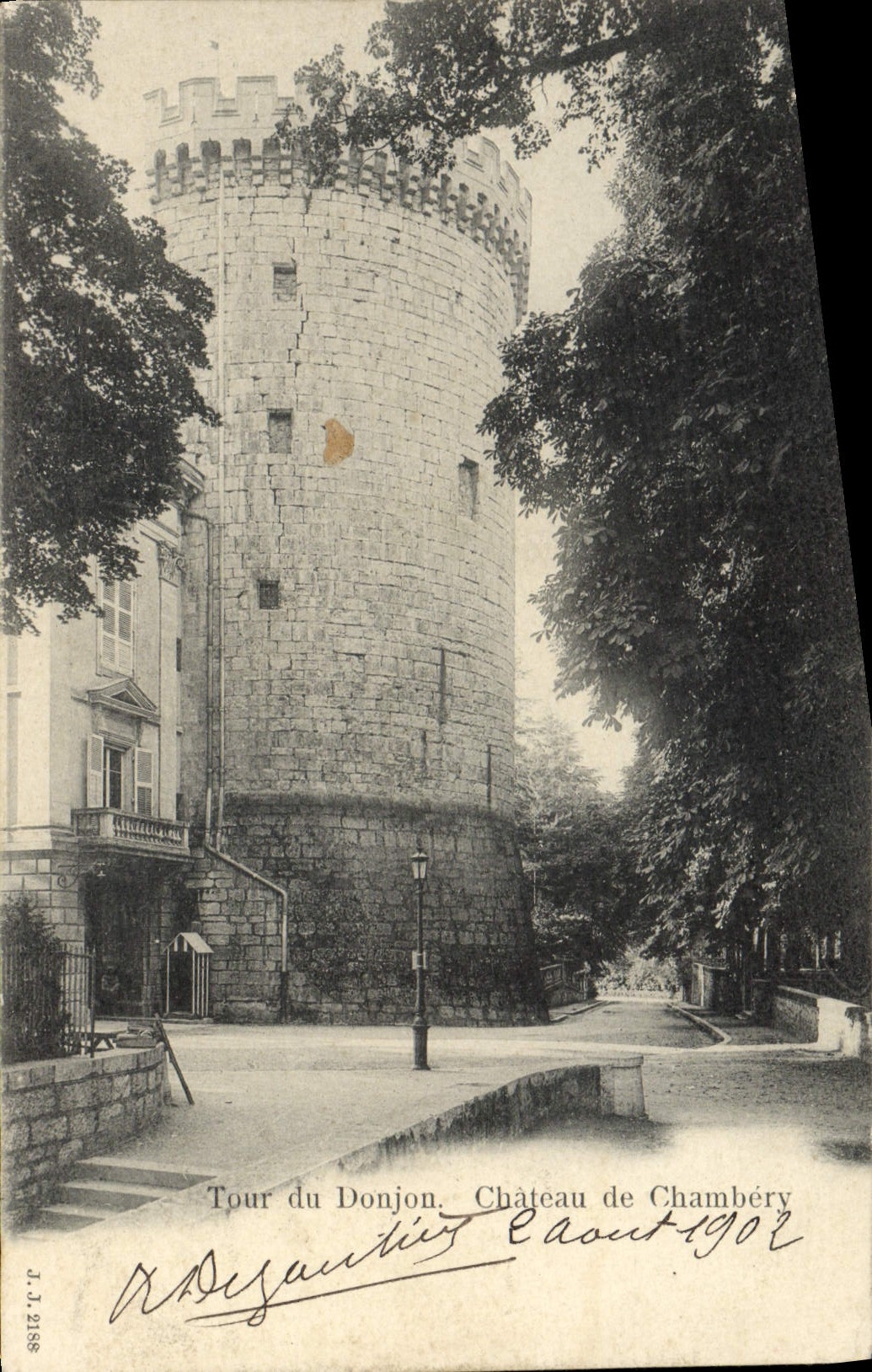 VINTAGE POSTCARD Turn of the Keep Castle of Chambéry