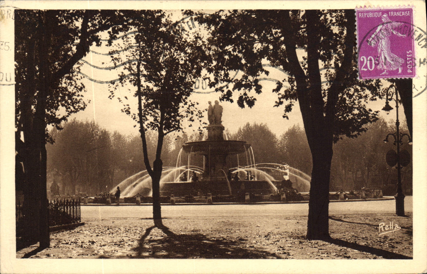 CPA Aix En Provence La Grande Fontaine