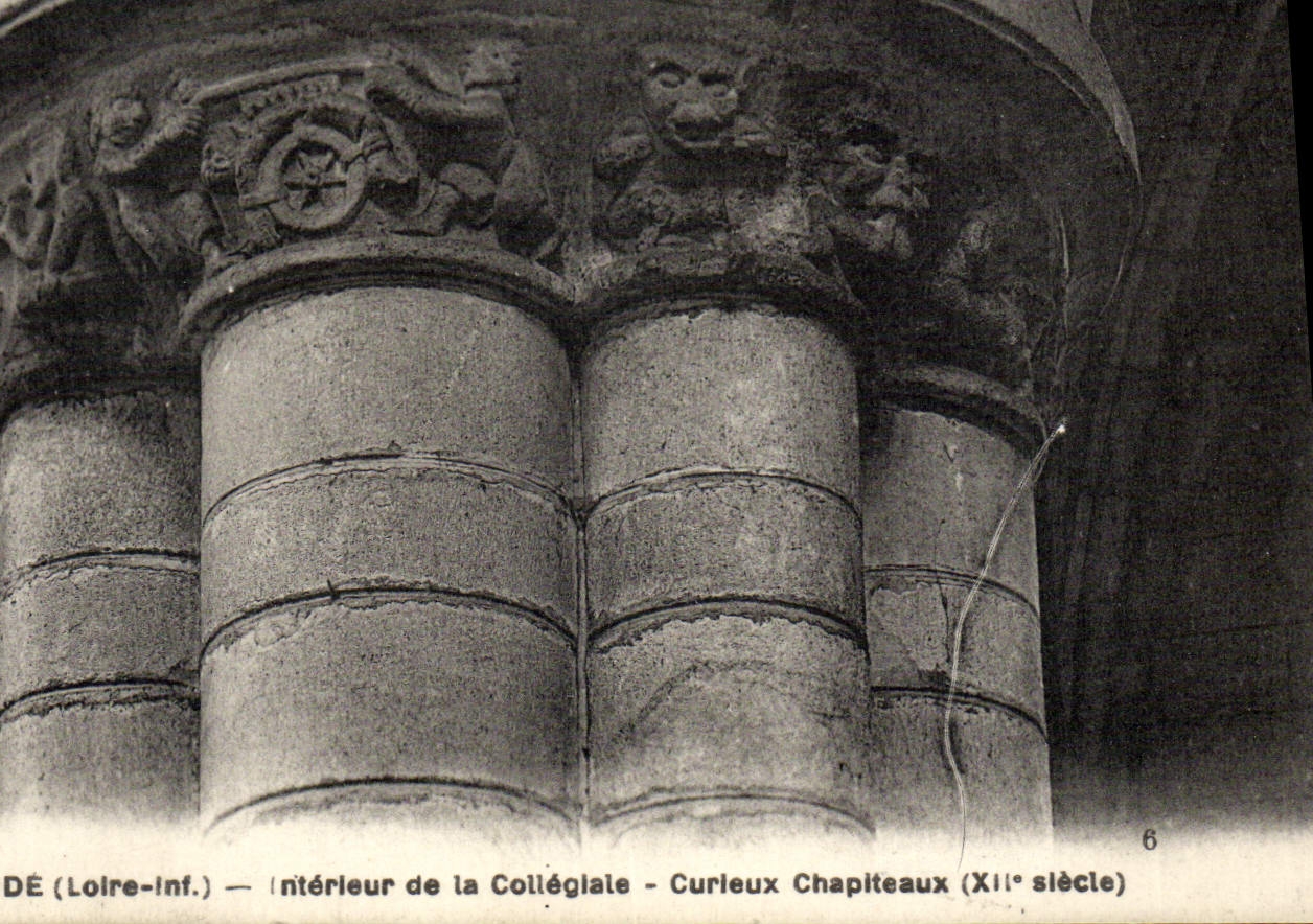 CPA Guerande Interieur de la Collegiale Curieux chapiteaux