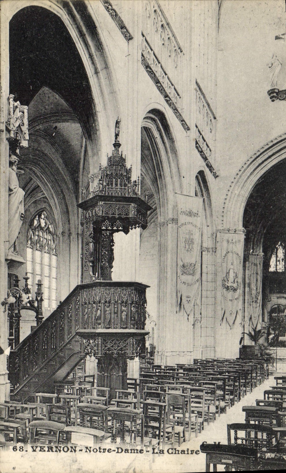 VINTAGE POSTCARD Vernon Notre Dame the Pulpit