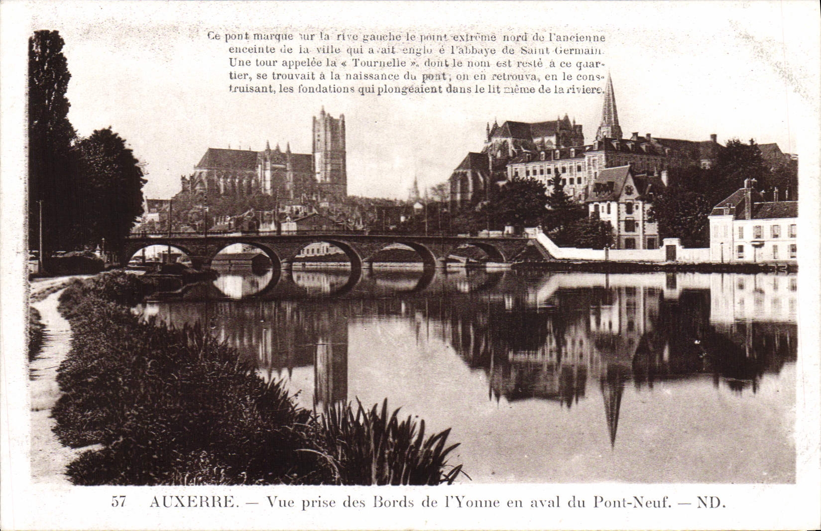 CPA Auxerre Vue Prise des Bords de L'Yonne en Aval du Pont Neuf