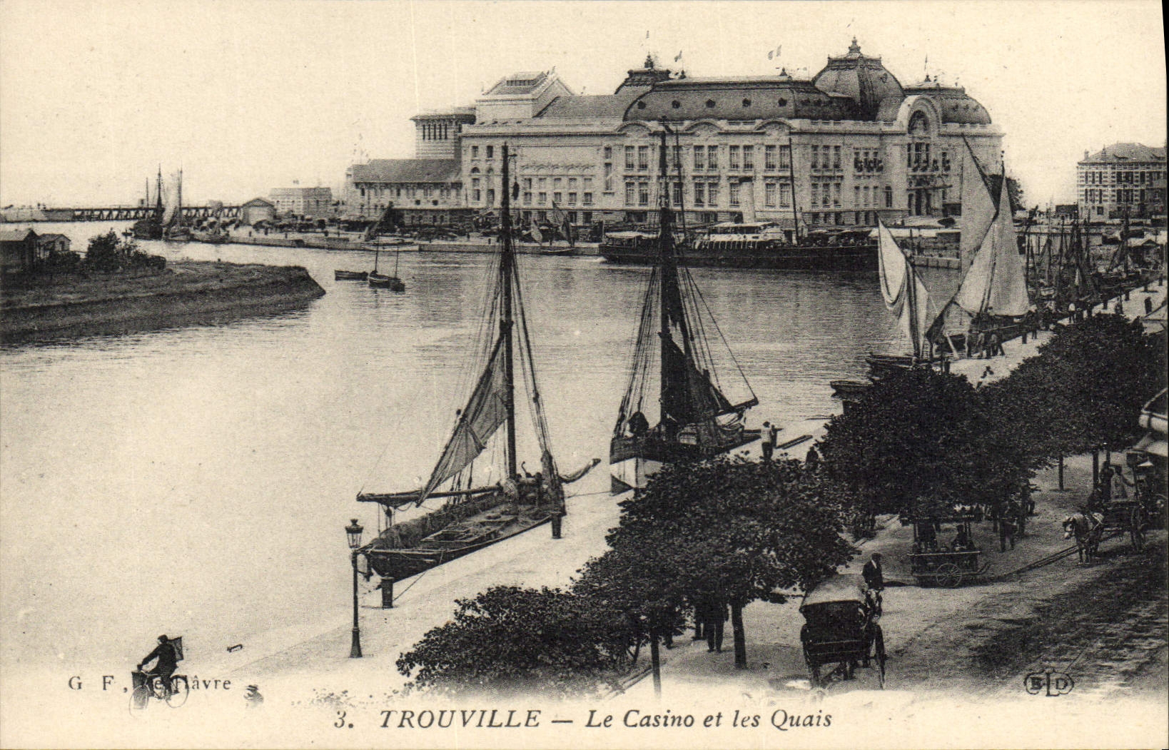 VINTAGE POSTCARD Trouville the Casino and the Quays Boats
