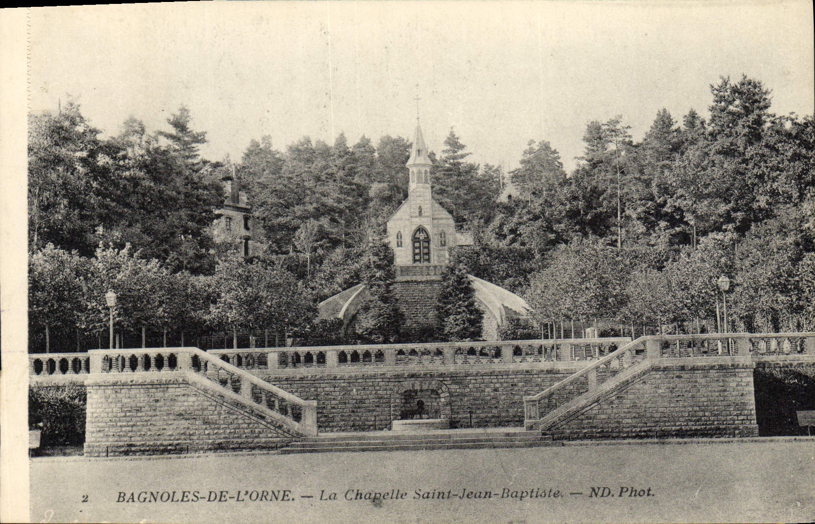 CPA Bagnoles De L'Orne La Chapelle Saint Jean Bapytiste