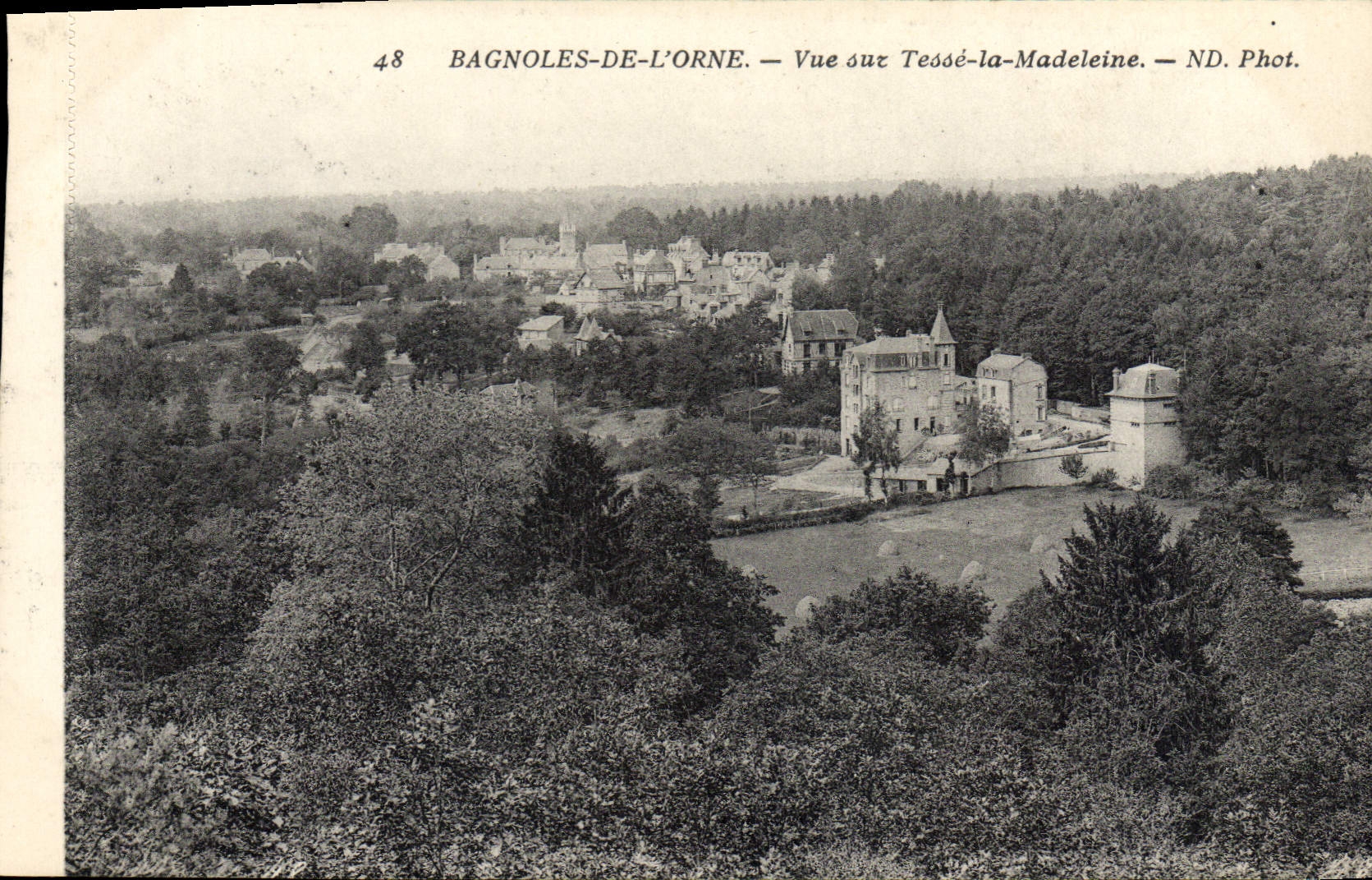 CPA Bagnoles De L'Orne Vue Sur Tesse la Madeleine