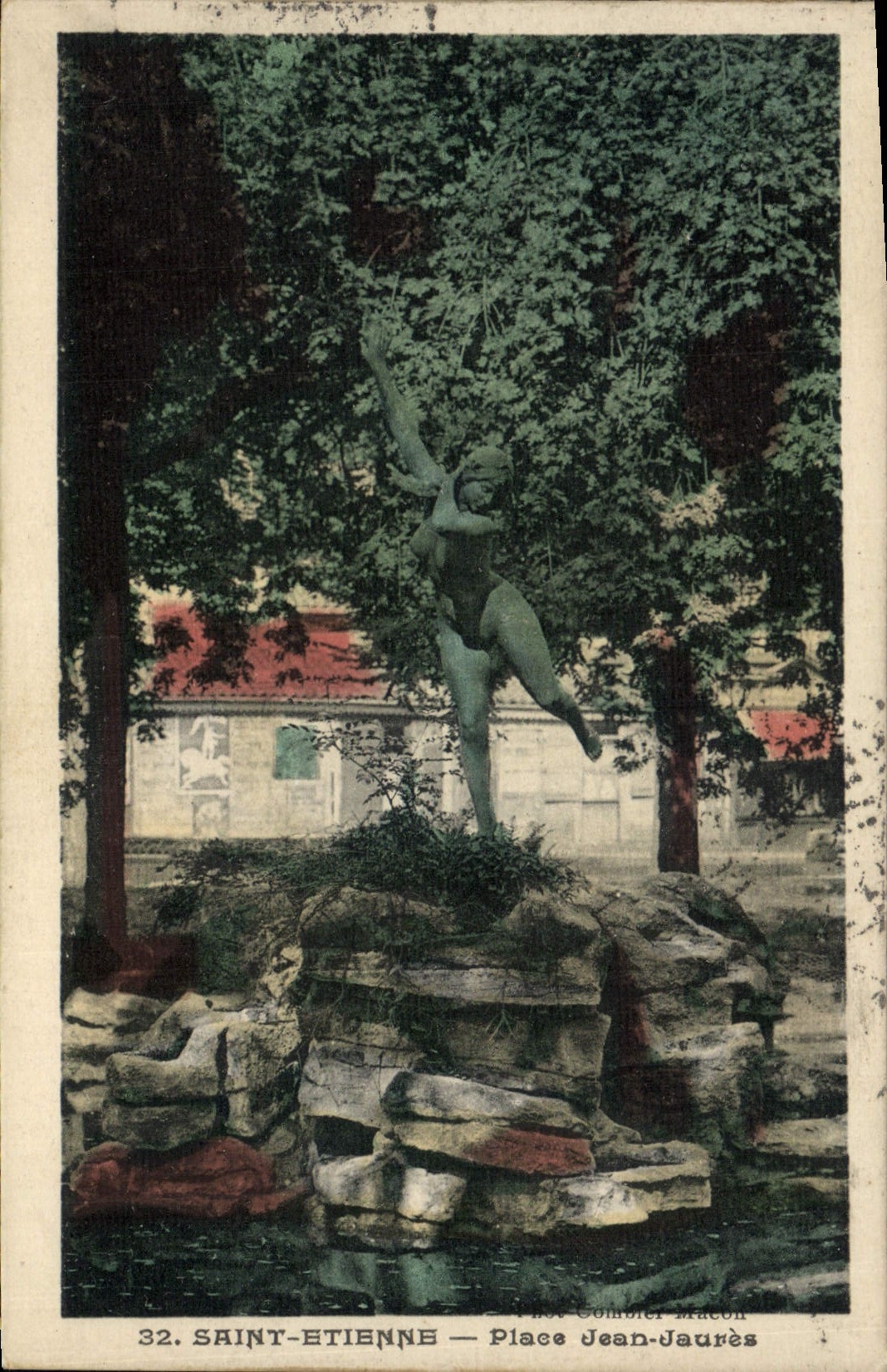 VINTAGE POSTCARD Saint Etienne Places Jean Jaures