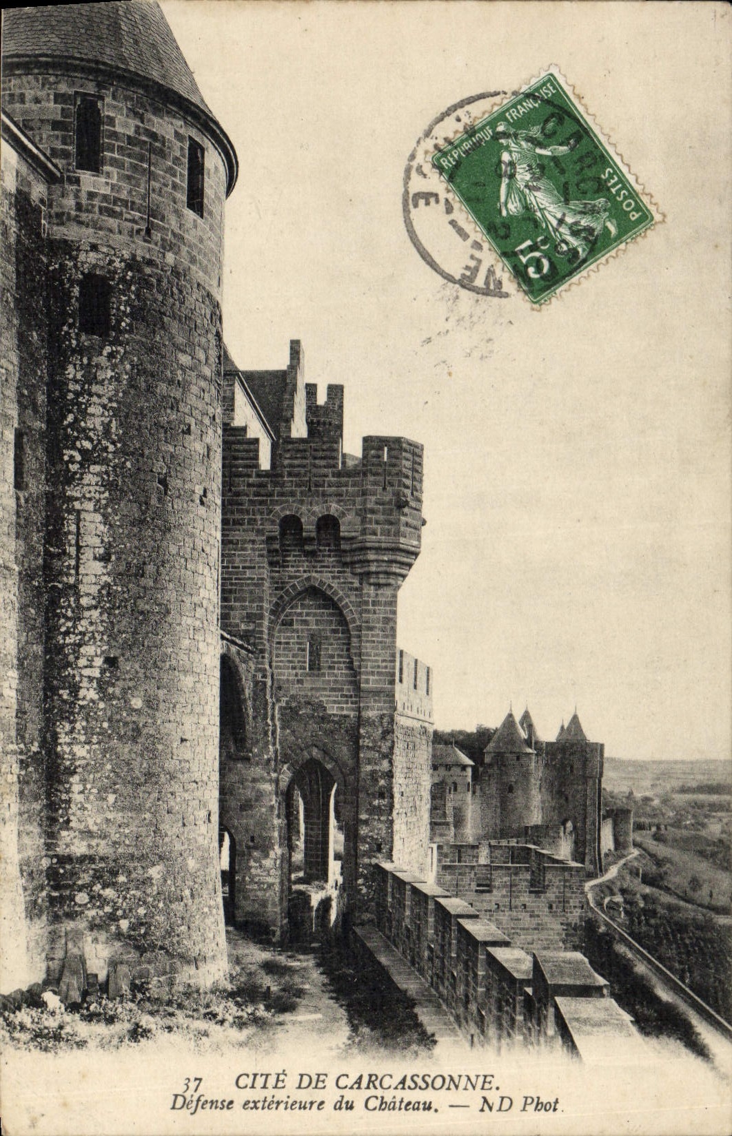 CPA Cite De Carcassonne Defense exterieure du chateai