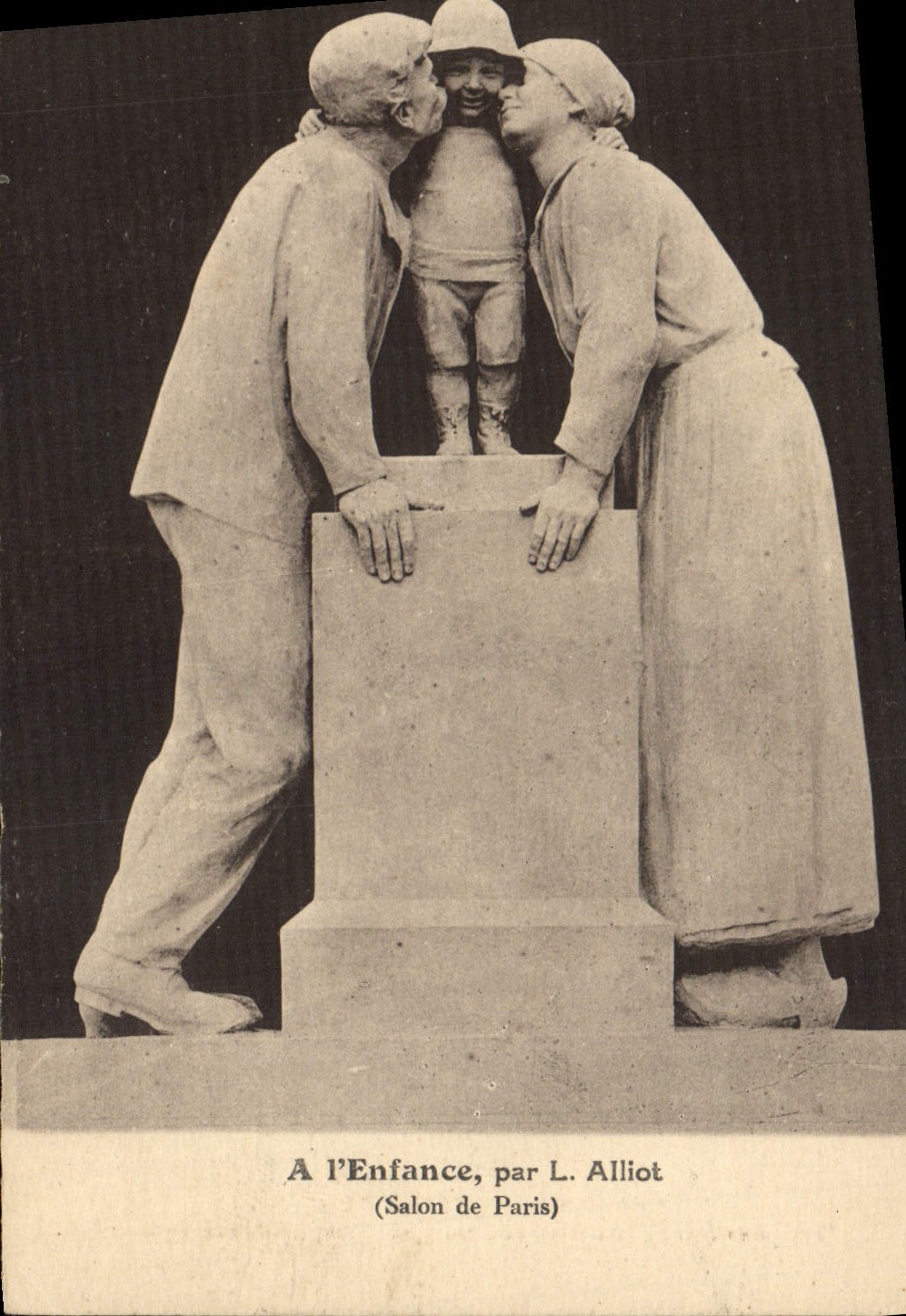 VINTAGE POSTCARD With childhood by L Alliot Living room of Paris