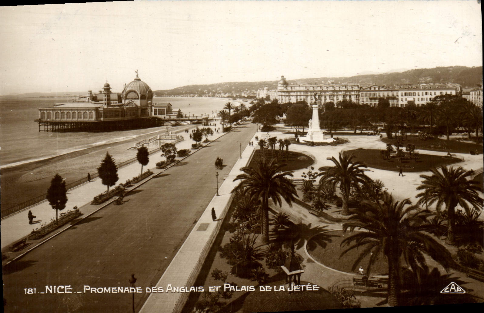 CPA Nice Promenade Des Anglais Et Palais De La Jetee