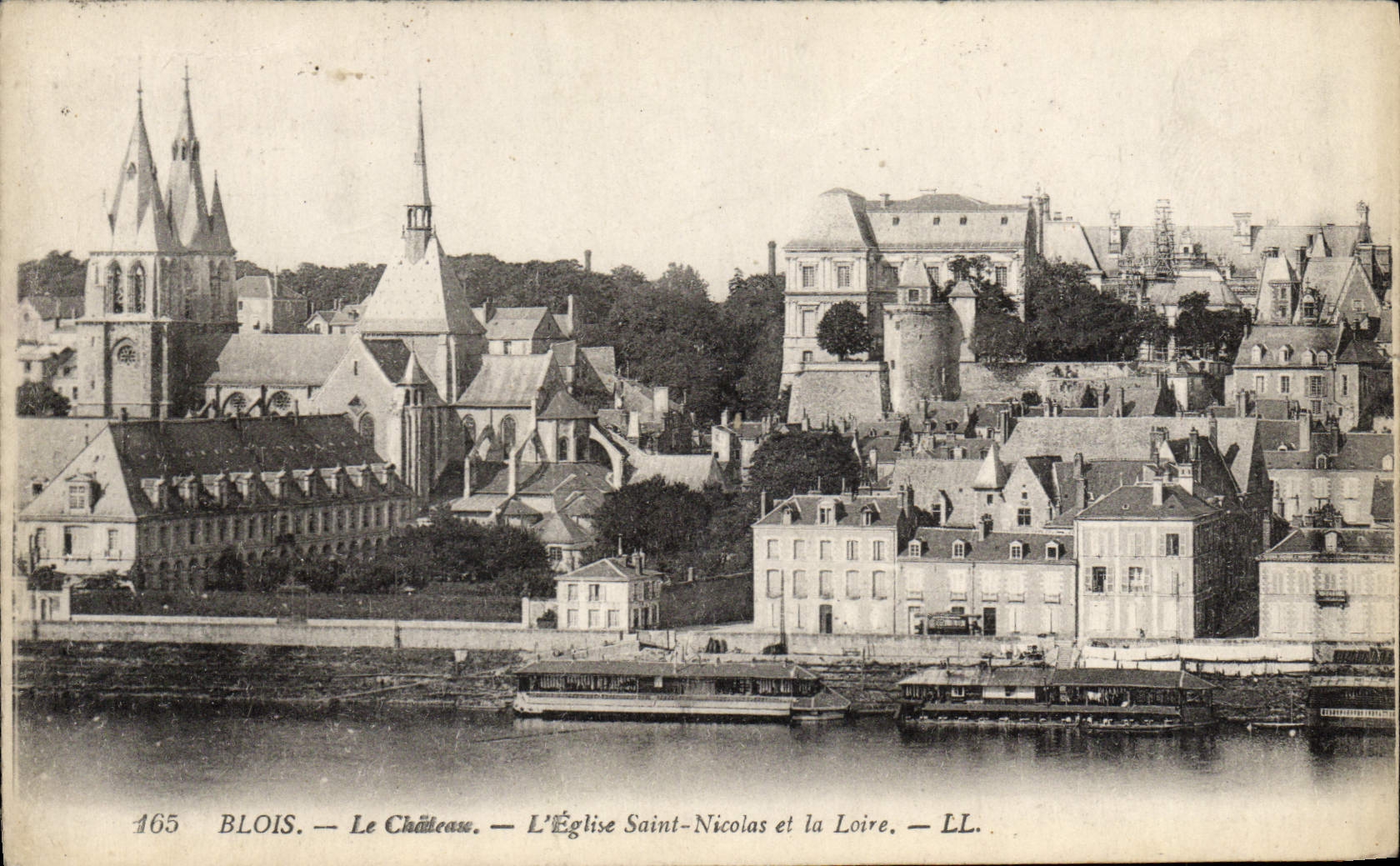 VINTAGE POSTCARD Blois the Castle the Church Saint Nicolas And the Loire