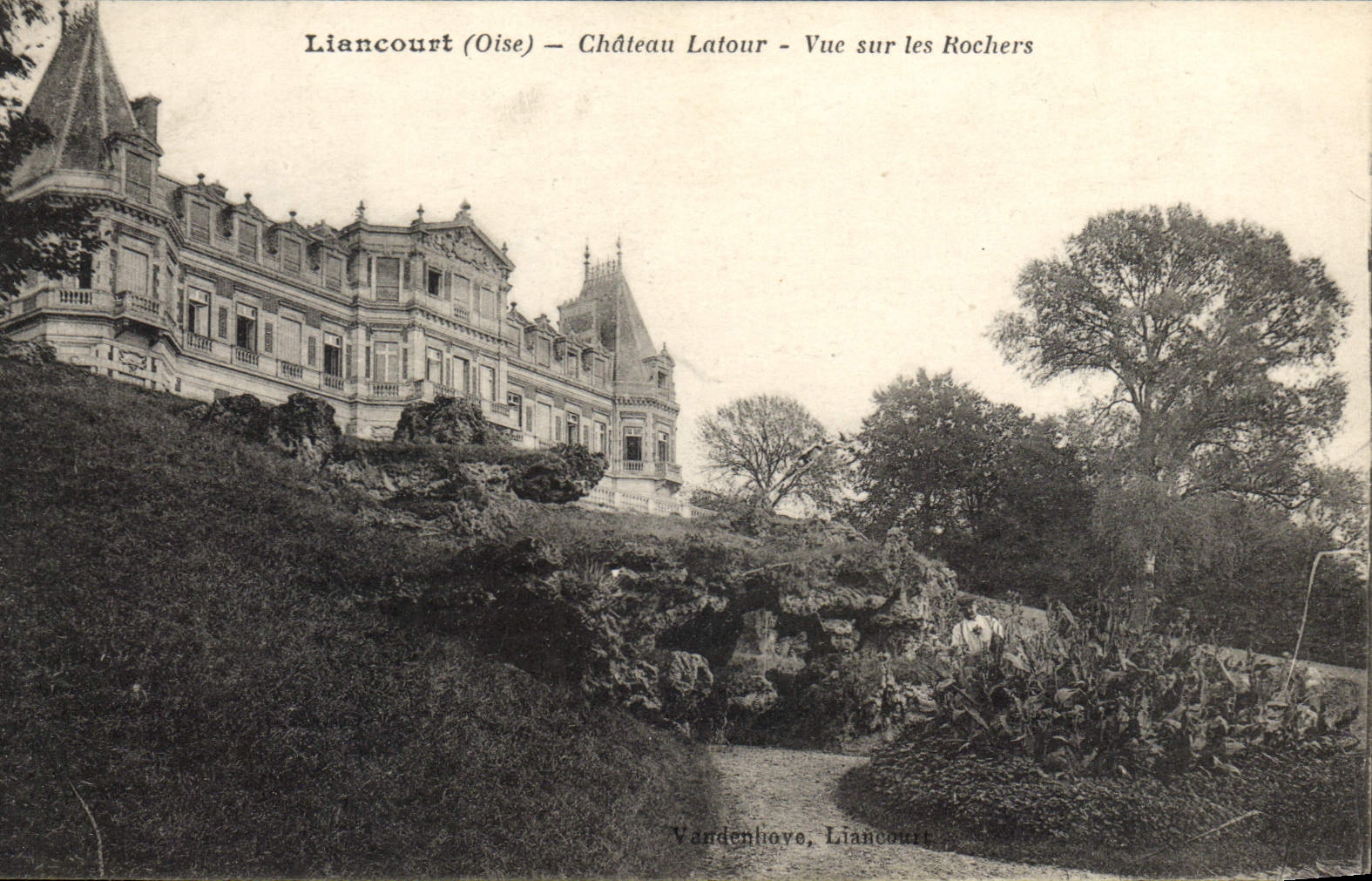 VINTAGE POSTCARD Liancourt Latour Castle Seen On the Rocks