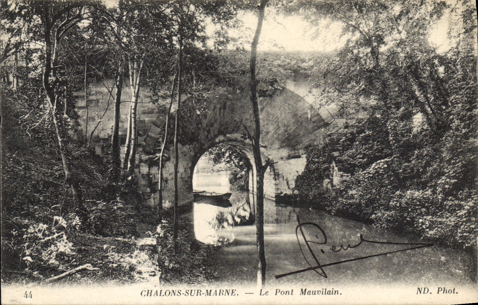 VINTAGE POSTCARD Trawl-nets On the Marne the Mauvilain Bridge