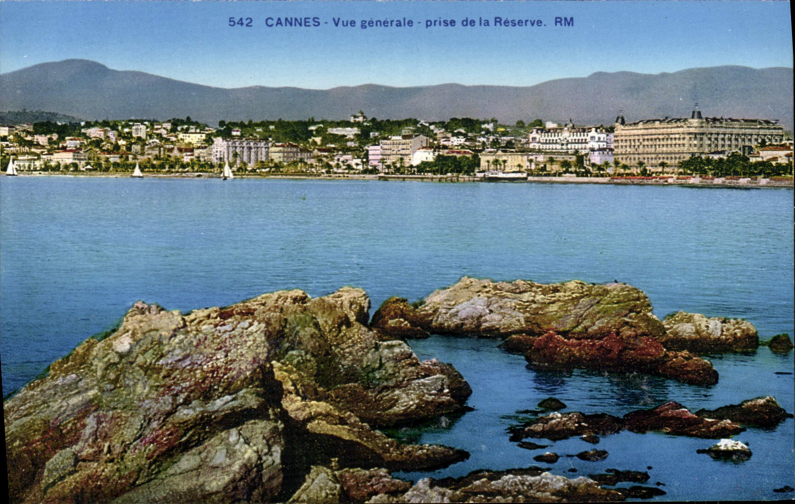 CPA Cannes Vue Generale Prise De La Reserve