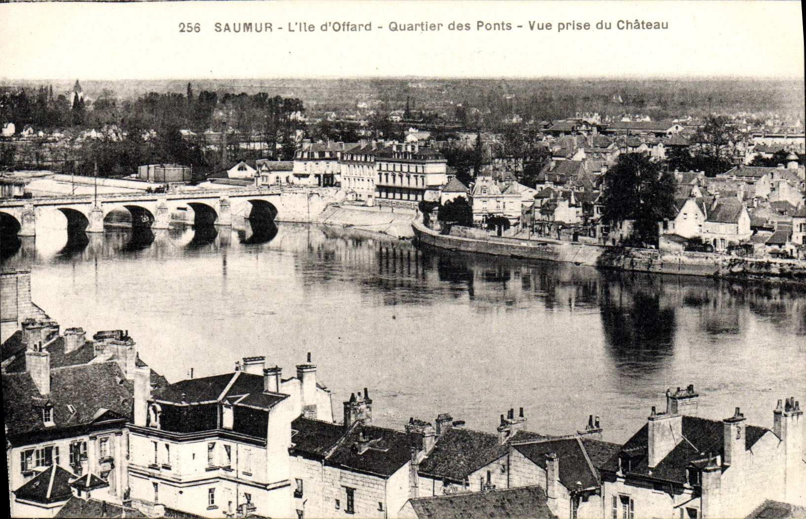 VINTAGE POSTCARD Saumur the Island D' Offard District Of the Bridges Seen from Of the Castle