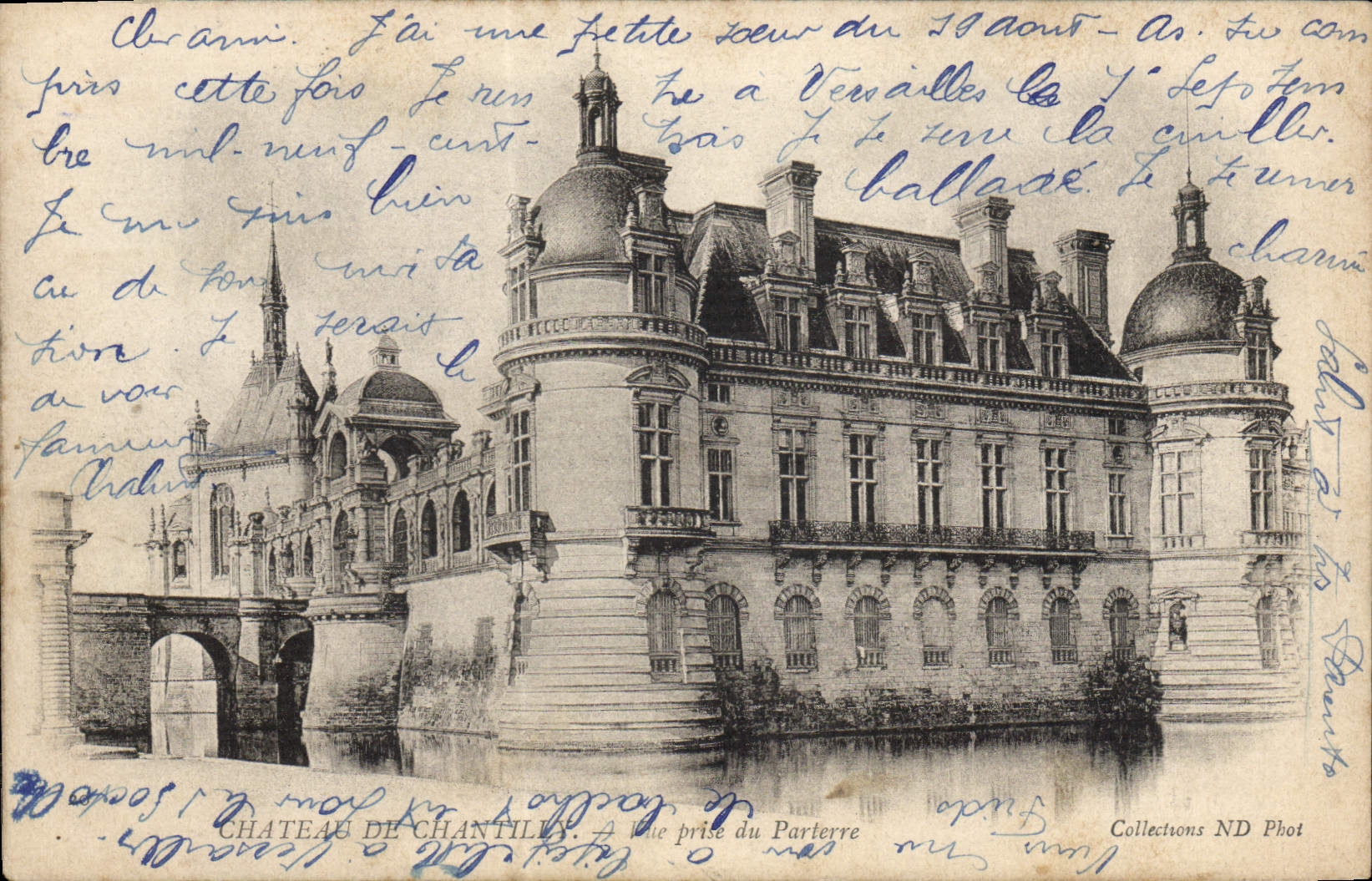 POSTAL Charteae de la VENDIMIA de Chantilly tomado del piso