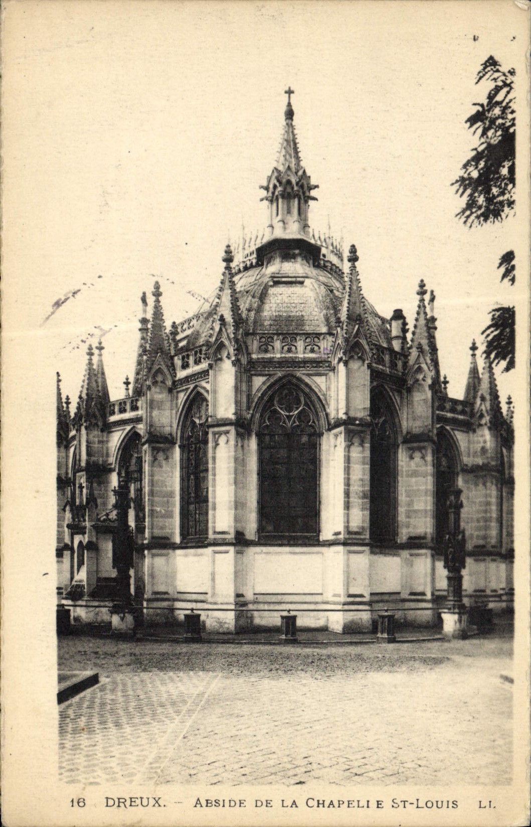 VINTAGE POSTCARD Dreux Apse Of the Vault St Louis