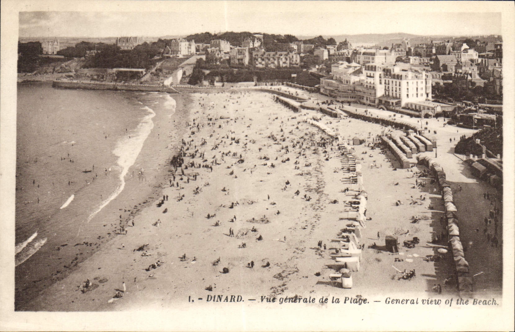 VINTAGE POSTCARD Dinard View Of the General Beach
