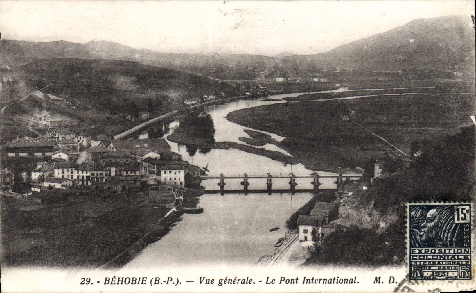 CPA Behobie Vue Generale Le Pont International