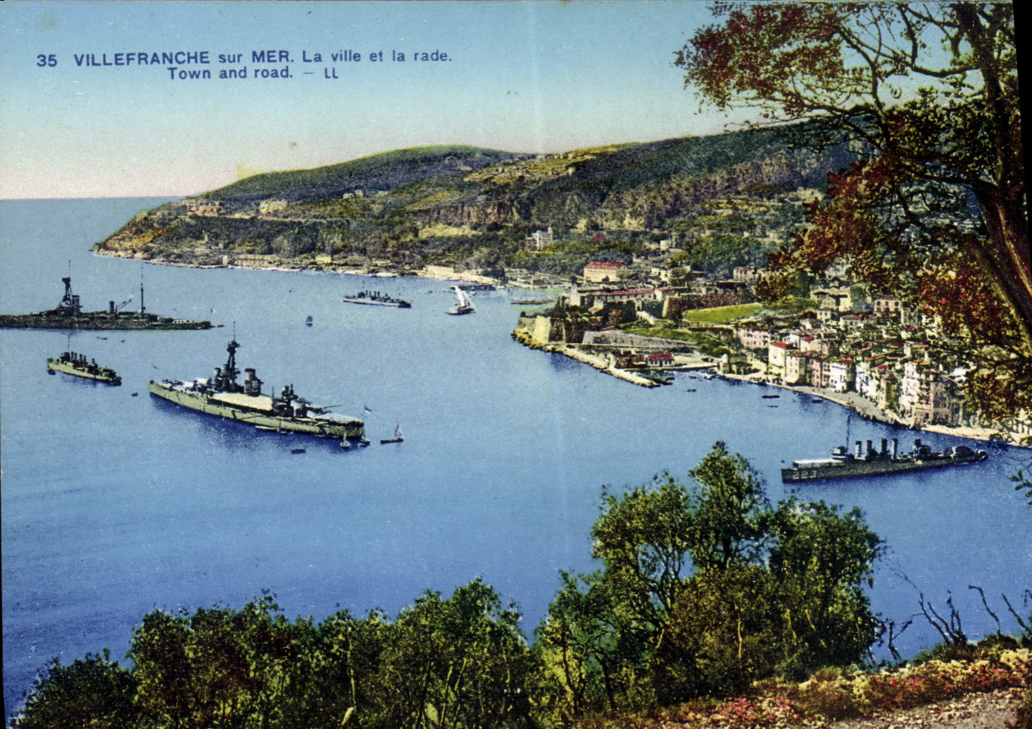 VINTAGE POSTCARD Villeranche On Sea the City And the Roads Boats