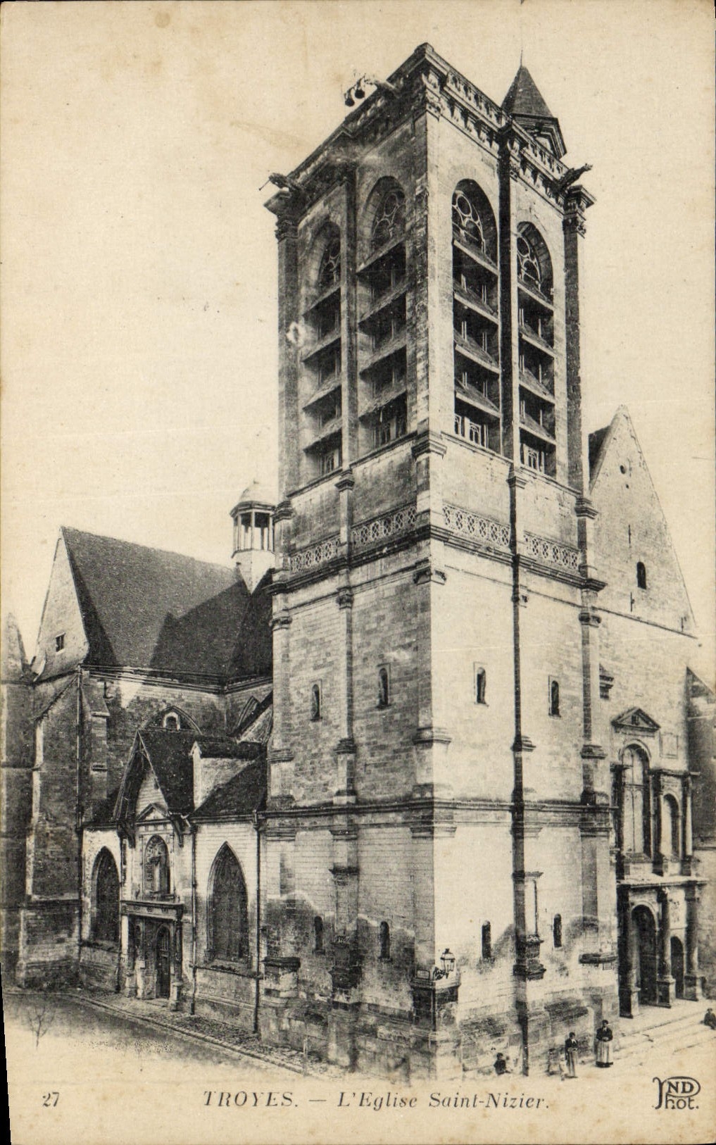 VINTAGE POSTCARD Troyes the Church Holy Nizier