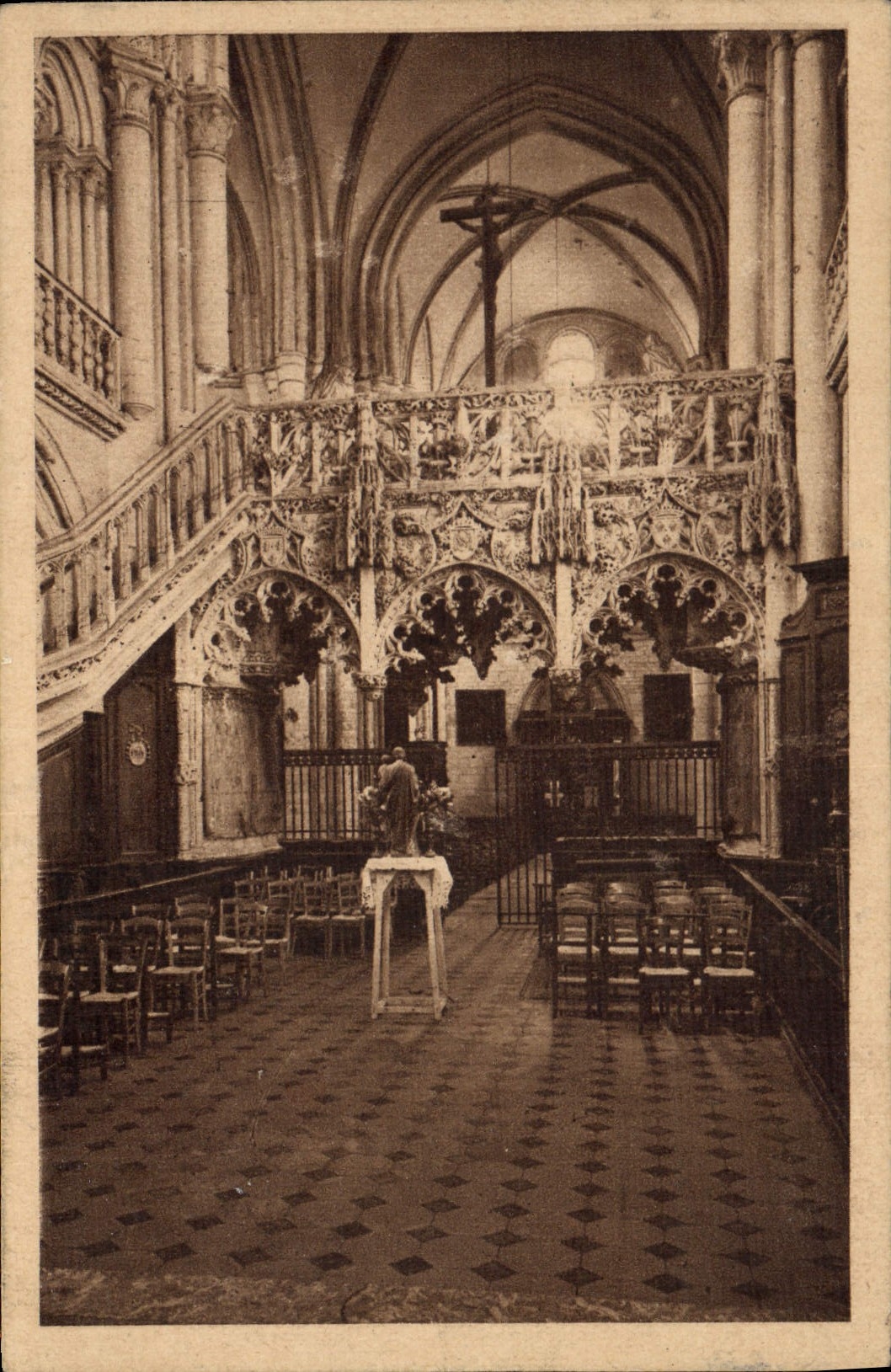 VINTAGE POSTCARD Troyes Jube Of Madeieine