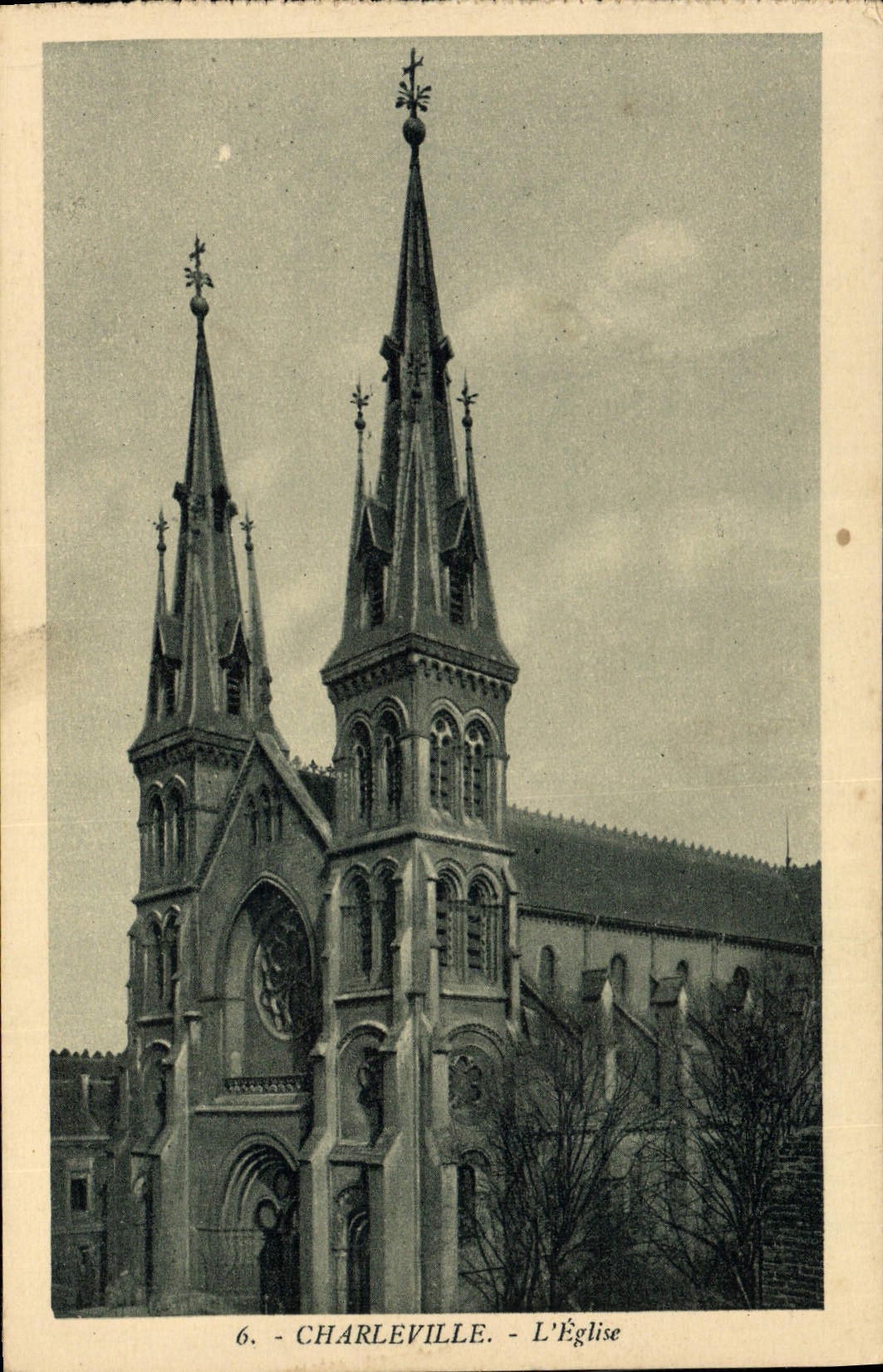 VINTAGE POSTCARD Charleville the Church