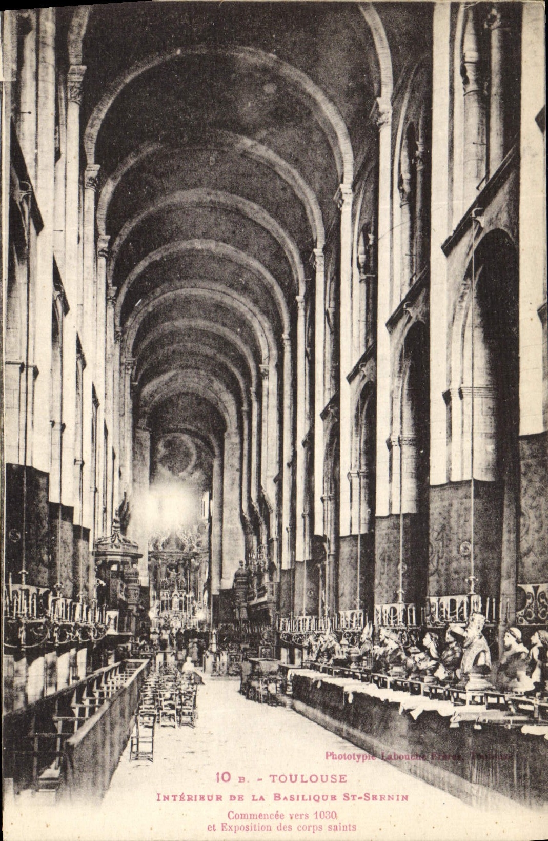 CPA Toulouse Interieur De La Basilique St Sernin