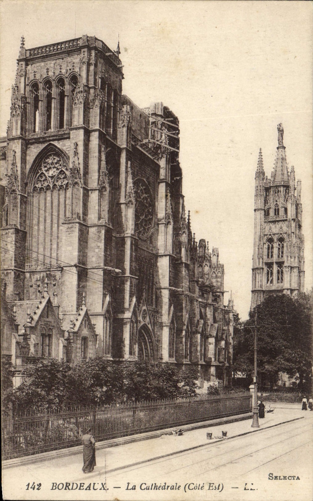 CPA Bordeaux La Cathedrale