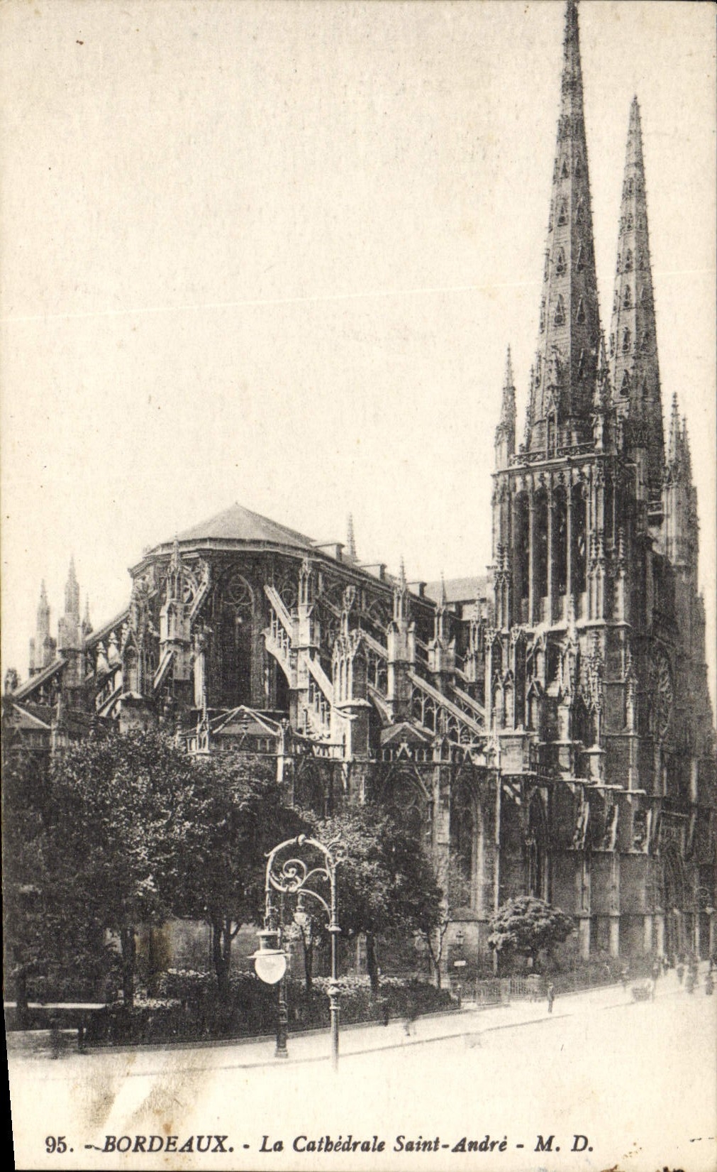 CPA Bordeaux La Cathedrale Saint Andre
