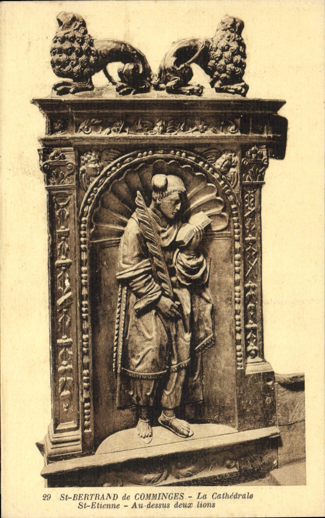 VINTAGE POSTCARD St Bertrand De Comminges the Cathedral St Etienne With the Top Two Lions