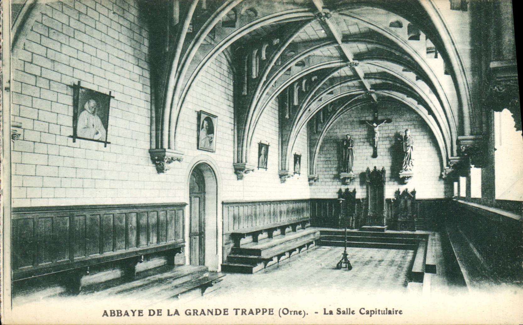 CPA Abbaye De La Grande La salle capitulaire