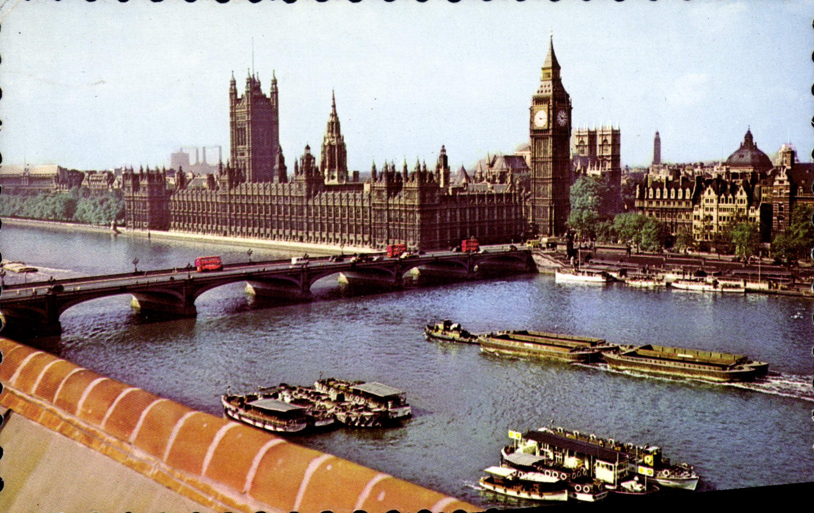 MODERN CARD Houses Off Parliament and Westminster London Bridge