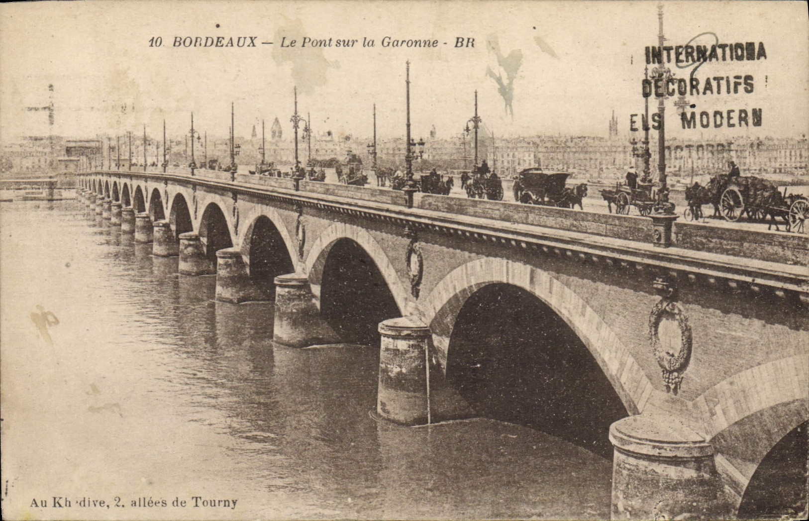 CPA Bordeaux Le Pont Sur la Garonne