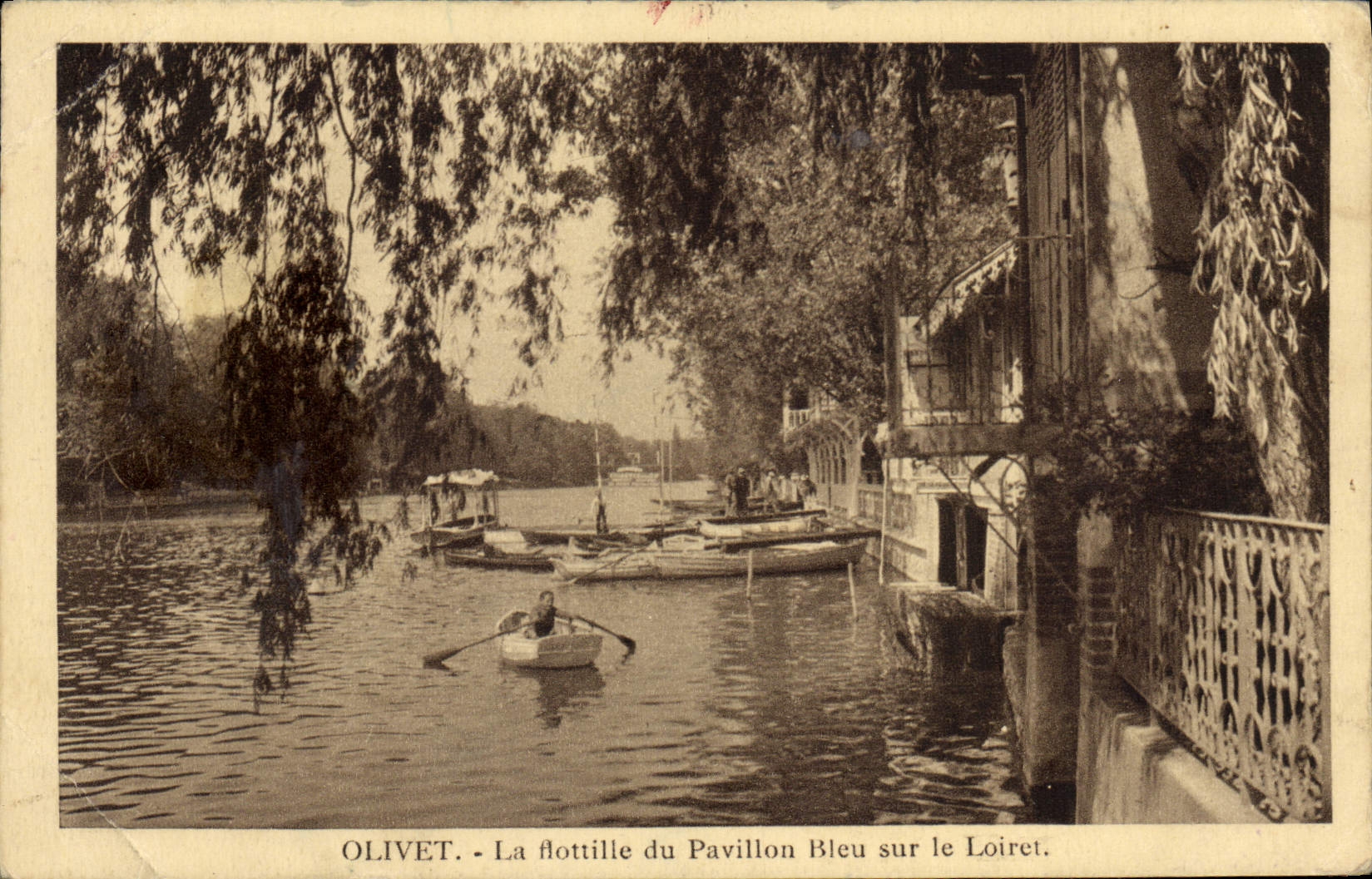 VINTAGE POSTCARD Olivet the Flotilla of the Blue House On Loiret