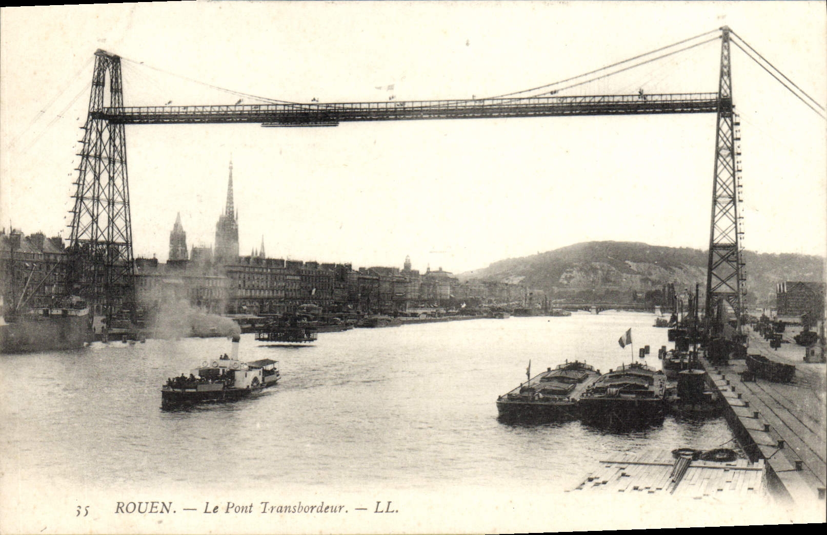 VINTAGE POSTCARD Rouen the Transporter bridge Boat