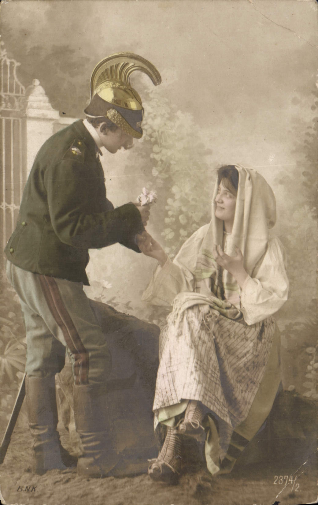 VINTAGE POSTCARD Fantasy Militaria Soldier