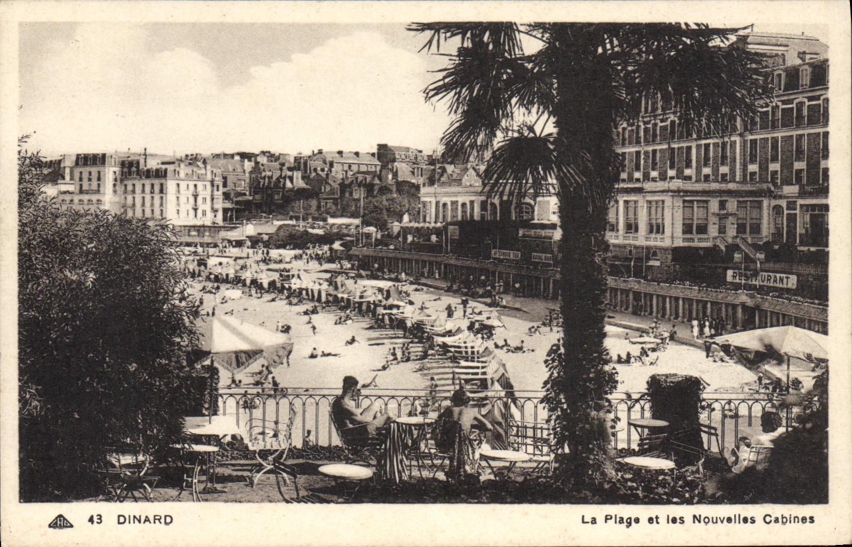 POSTAL Dinard de la VENDIMIA la playa y las nuevas cabinas