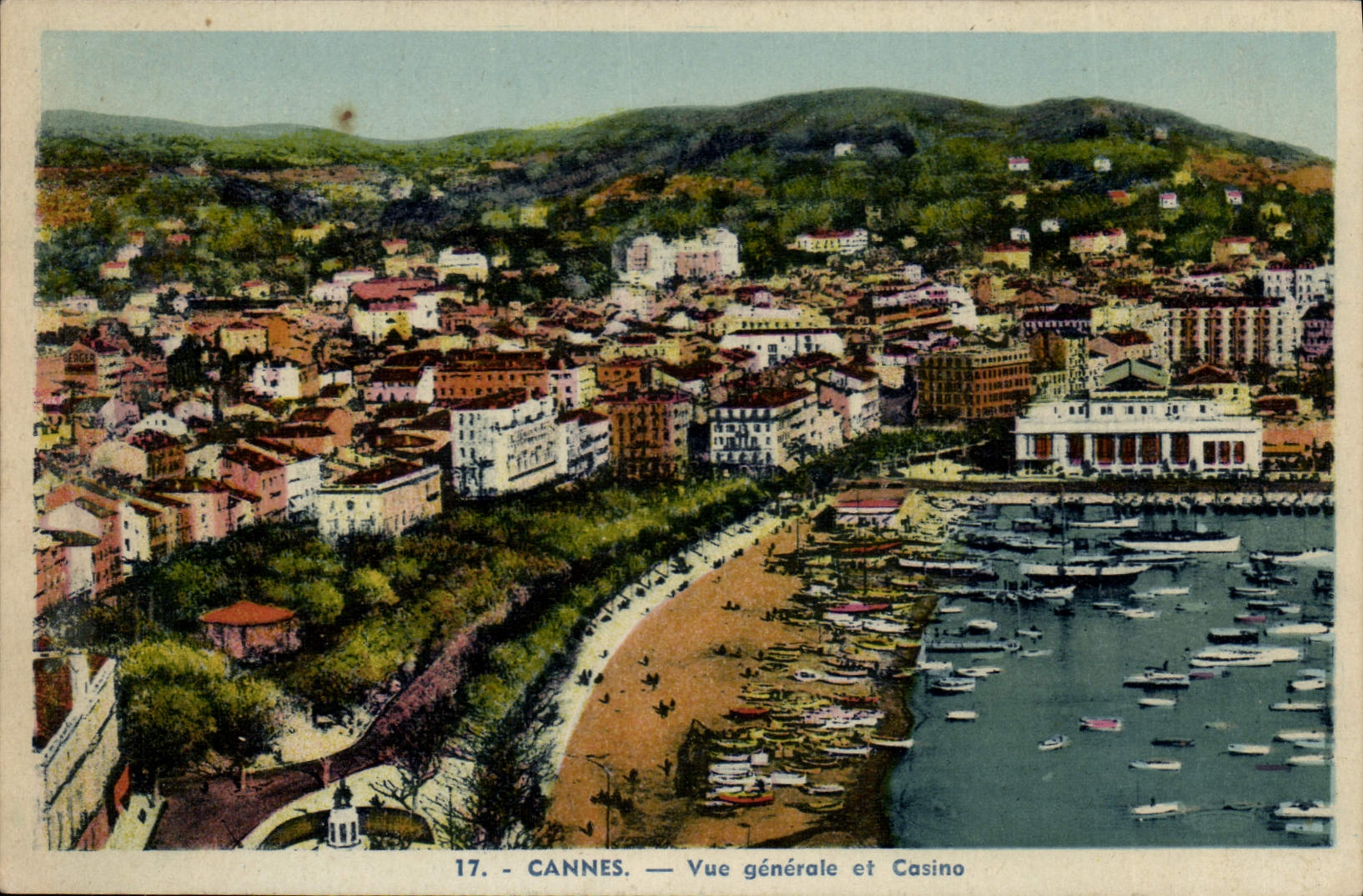 CPA Cannes Vue Generale Et Casino