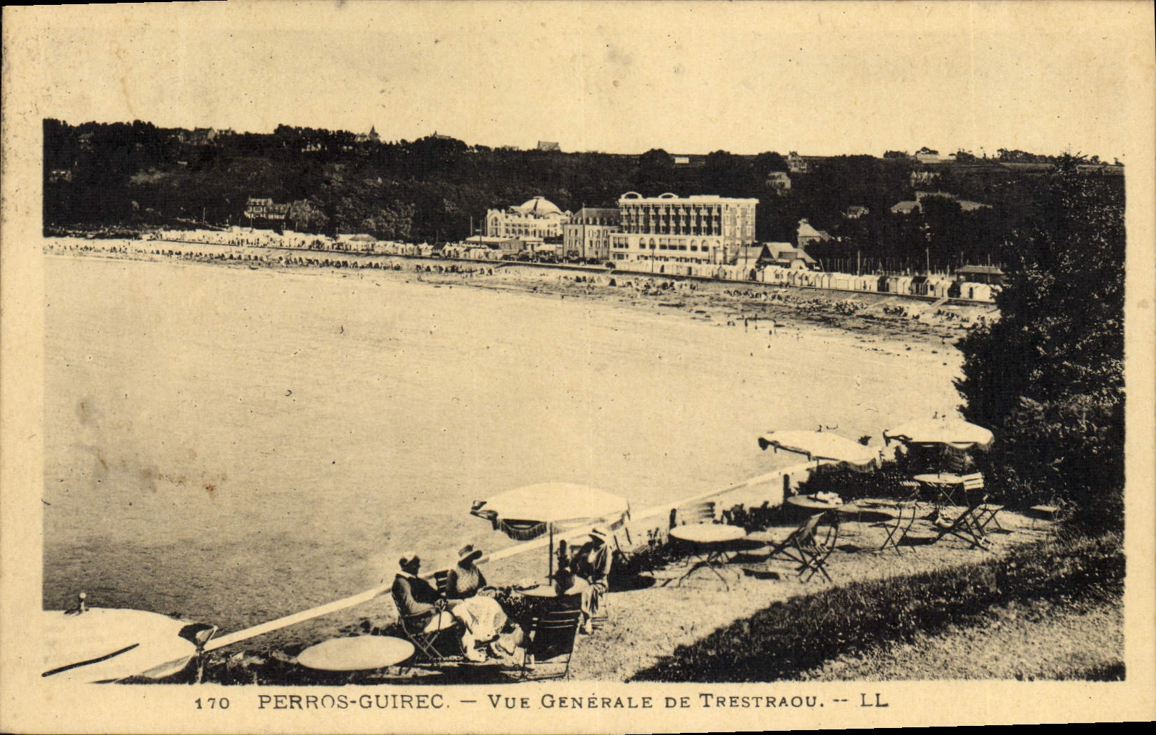 VINTAGE POSTCARD Perros Guirec View De Trestraou